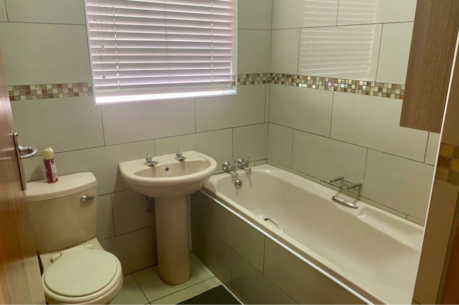 3 Bedroom Property for Sale in Mandela View Free State